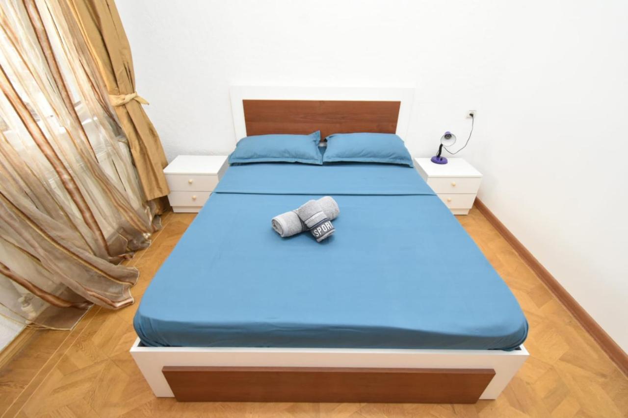 Guesthouses Opera Yerevan Bagian luar foto