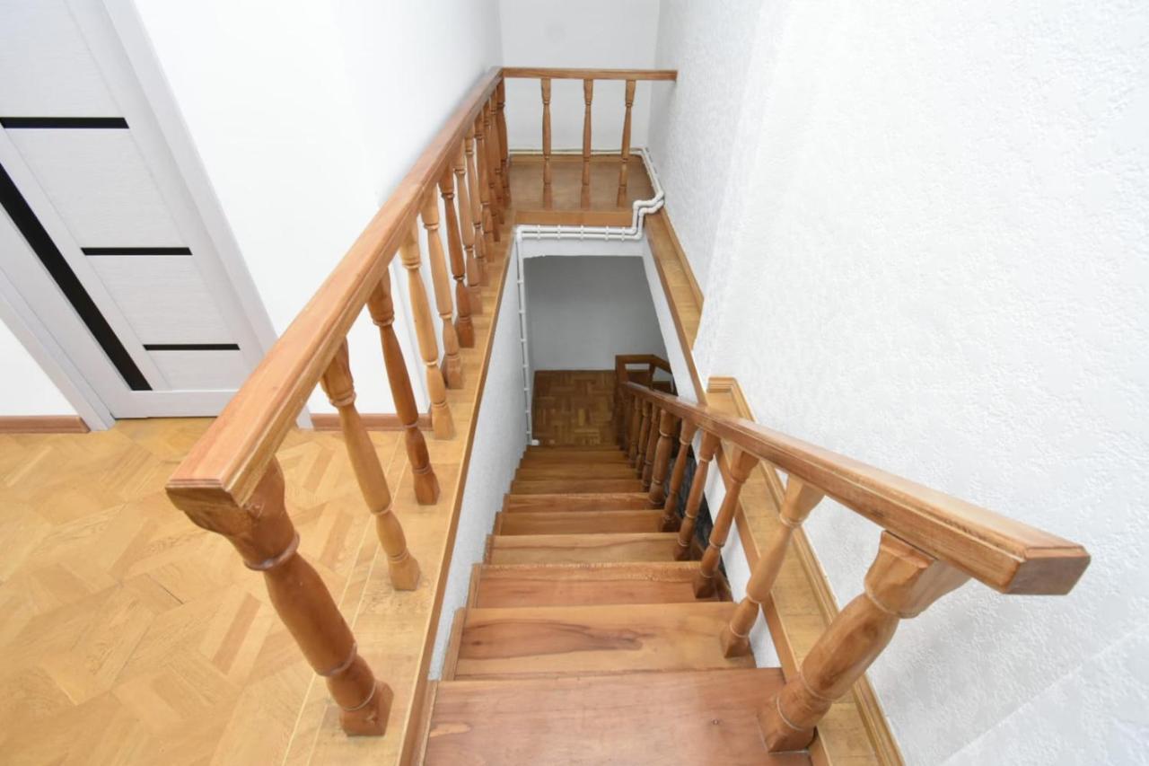 Guesthouses Opera Yerevan Bagian luar foto