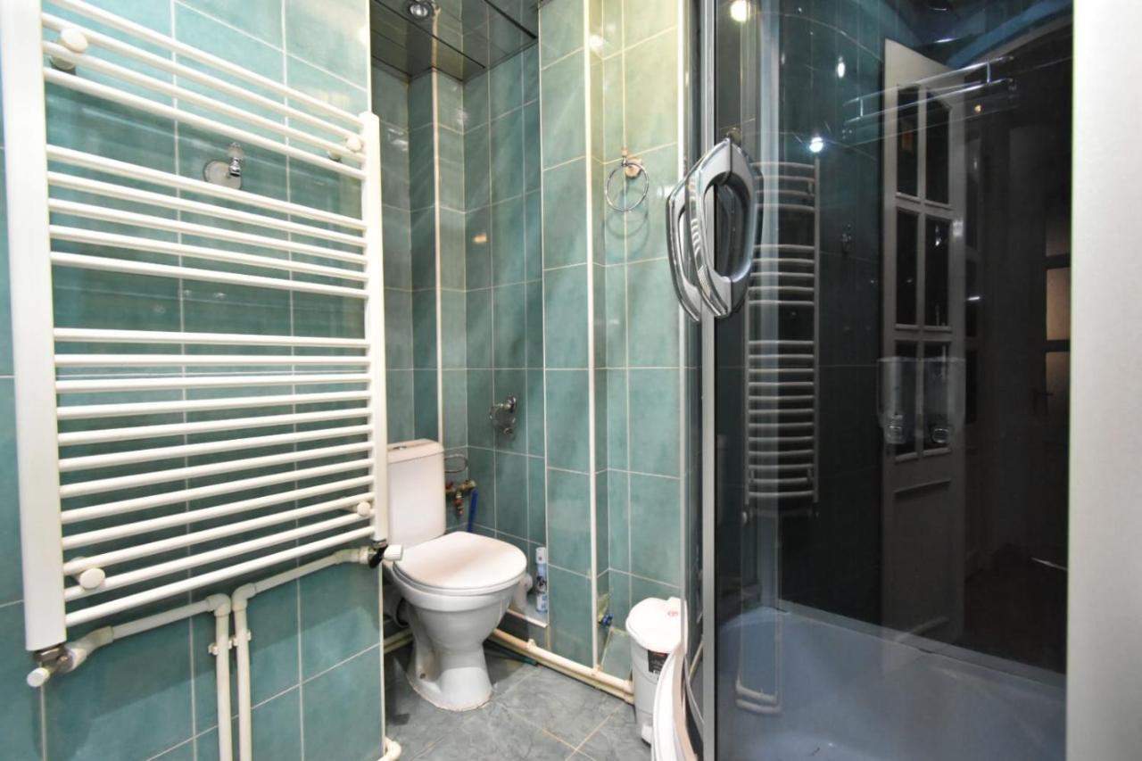 Guesthouses Opera Yerevan Bagian luar foto