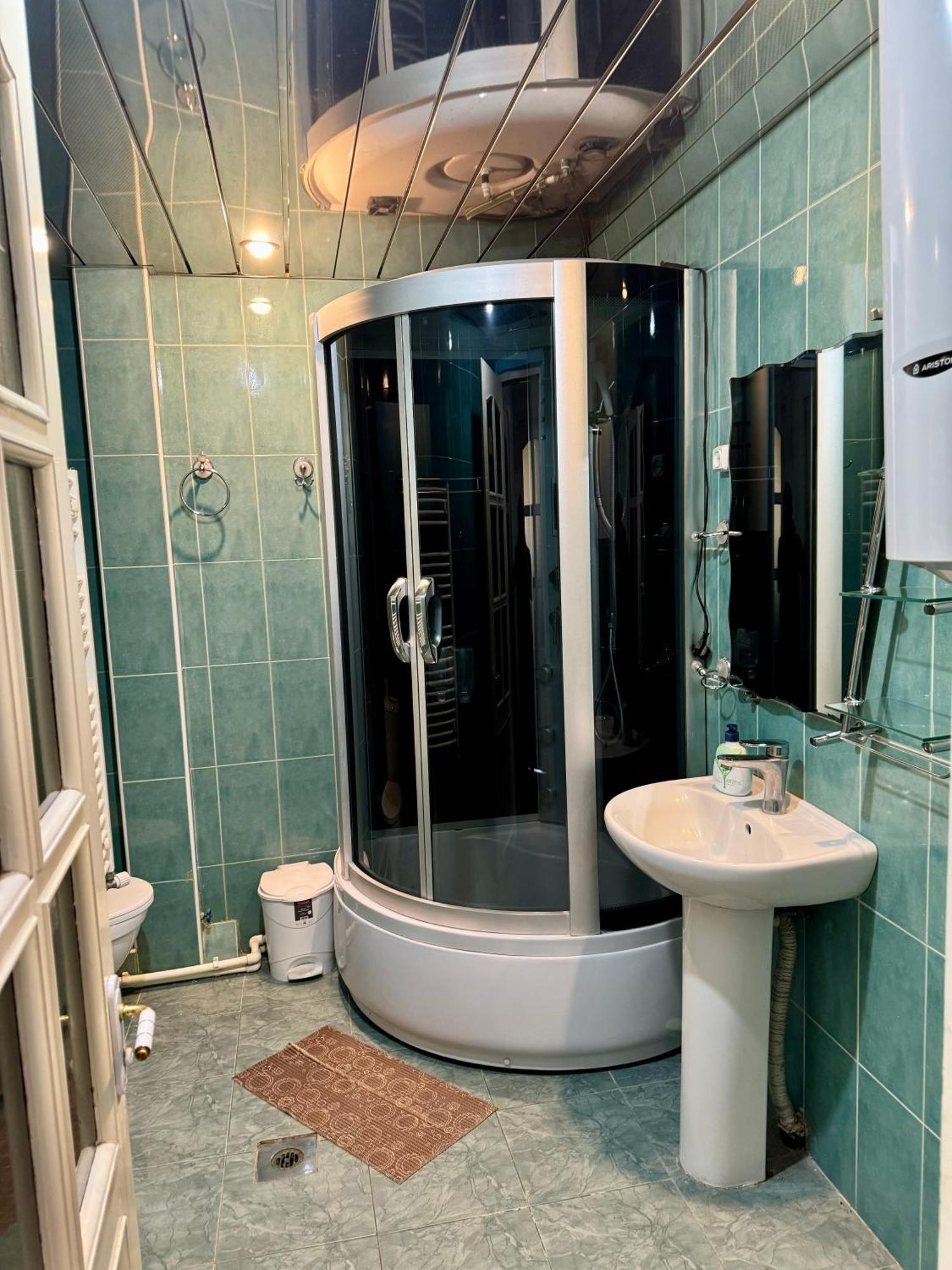 Guesthouses Opera Yerevan Bagian luar foto